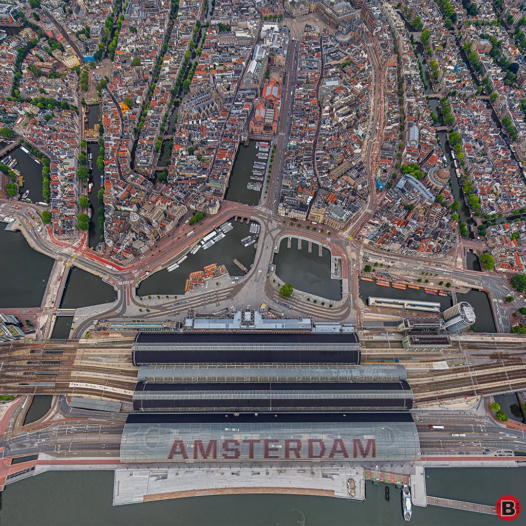 B the local Amsterdam tours